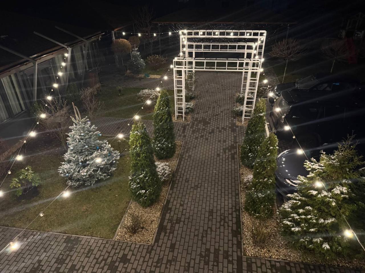 Biruza Club Hotell Petrivs'ke Exteriör bild