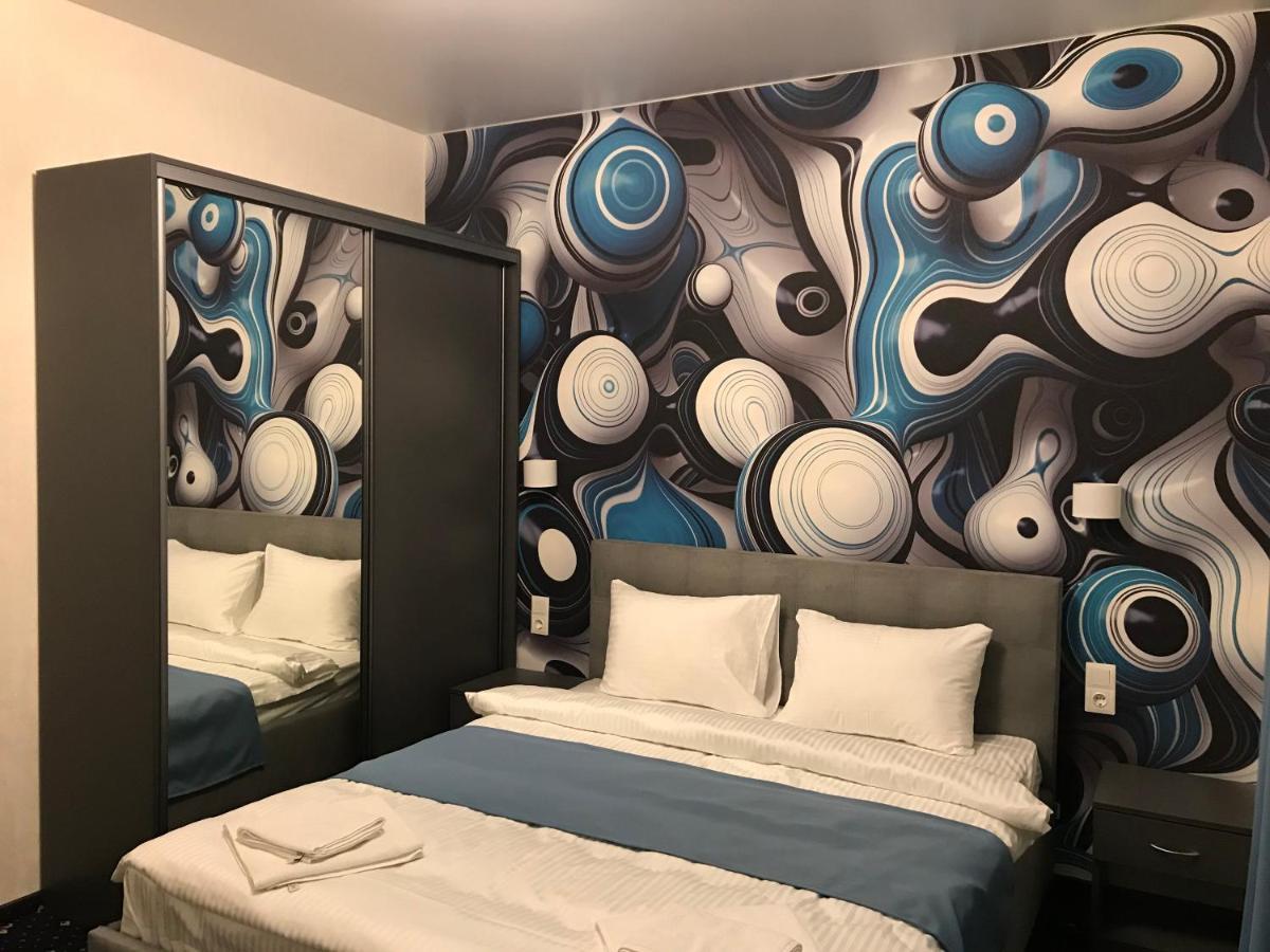 Biruza Club Hotell Petrivs'ke Exteriör bild